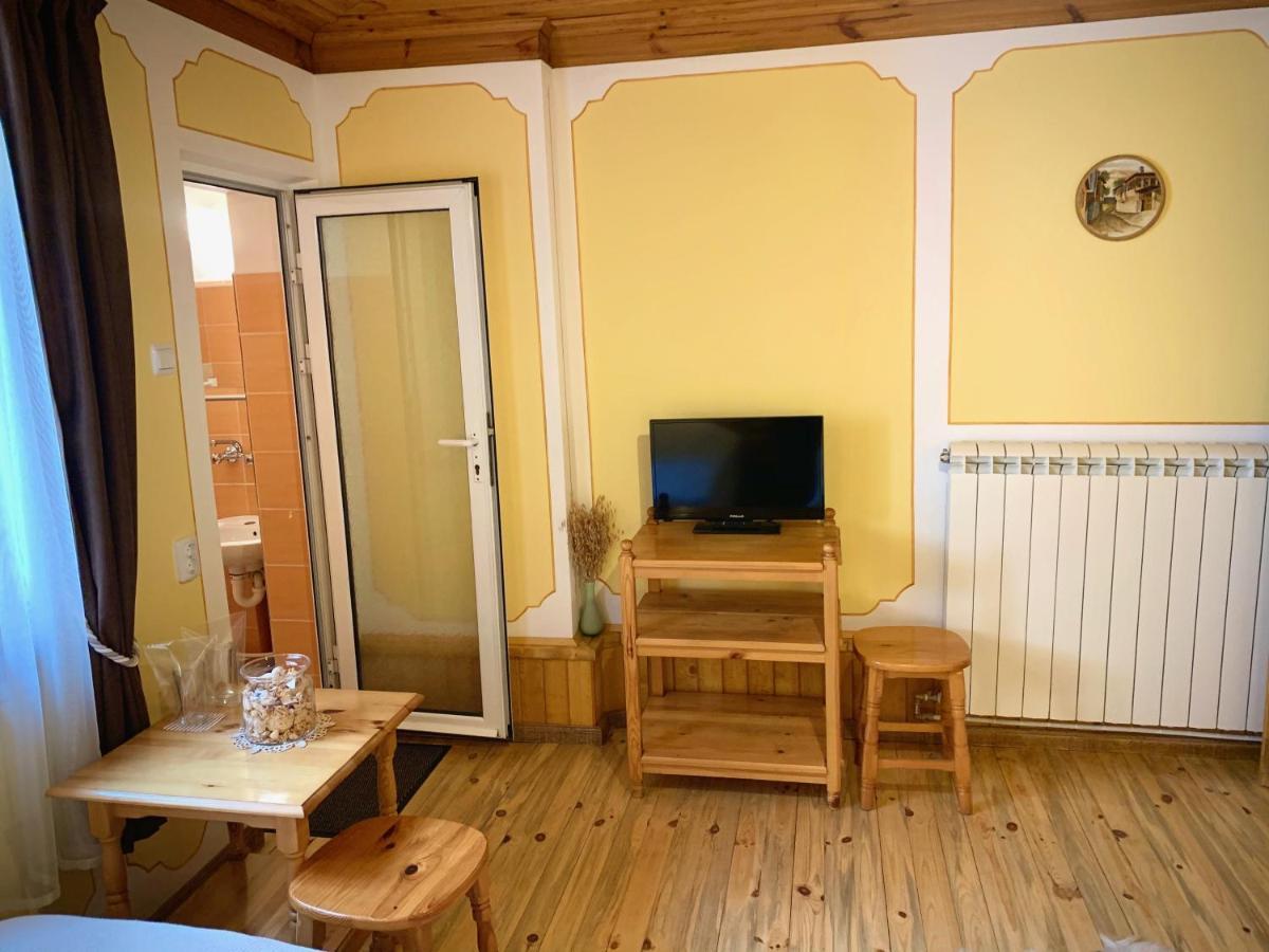 Bobi Guest House Koprivštica Exteriér fotografie